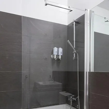 Apartament Plum Guide - O Cofre Lizbona